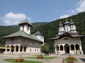 06_manastirea_lainici-q100