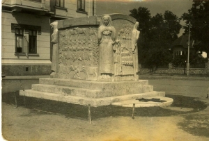 mausoleu-trecut